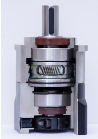 合富源行星減速機(jī)對(duì)內(nèi)部零件齒輪的選擇哪些要求